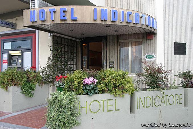 Hotel Indicatore Budget & Business At A Glance Campi Bisenzio Eksteriør billede